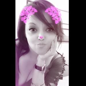 Meet your Posher, Marisa